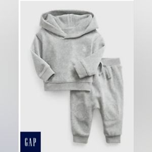 Baby Gap Corduroy Outfit Set, Heather Grey,12-18 M